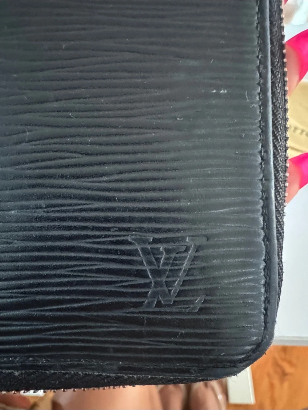 Authentic Louis Vuitton Black Leather Zip Wallet